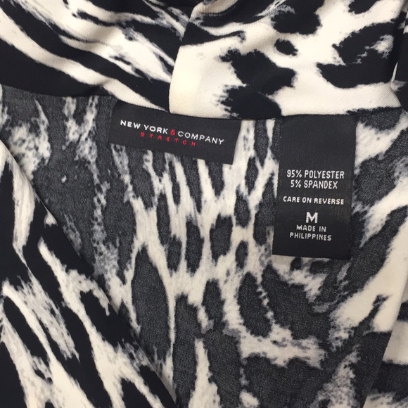 New York & Company 3/4 sleeve leopard print top - Picture 6 of 6